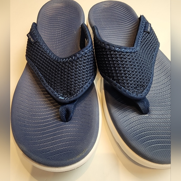 Dream Pairs Flip Flops Comfortable Beach Shoes Sandals Size 8 - Picture 7 of 9